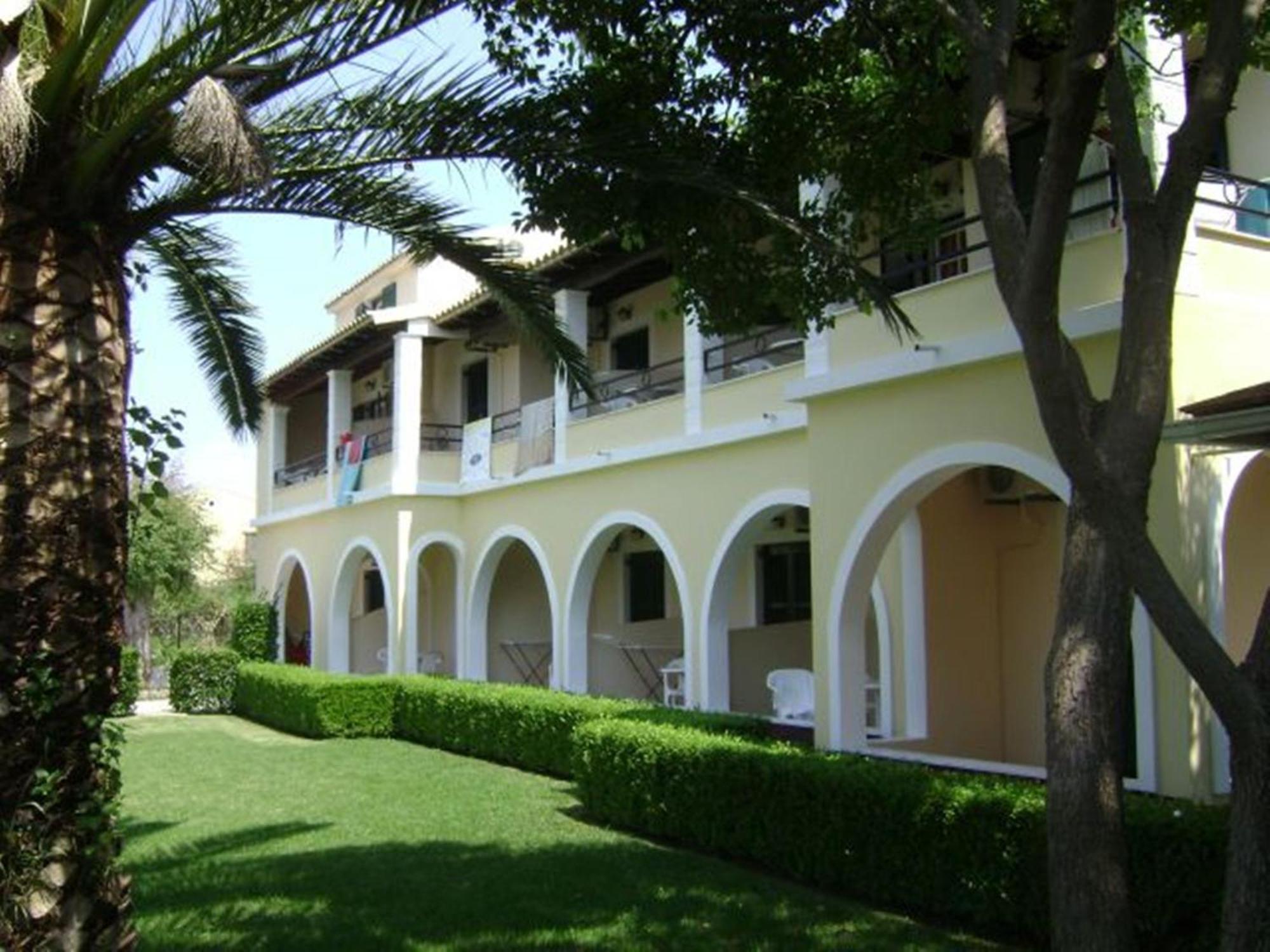 Tereza Apartments Acharavi  Exterior photo