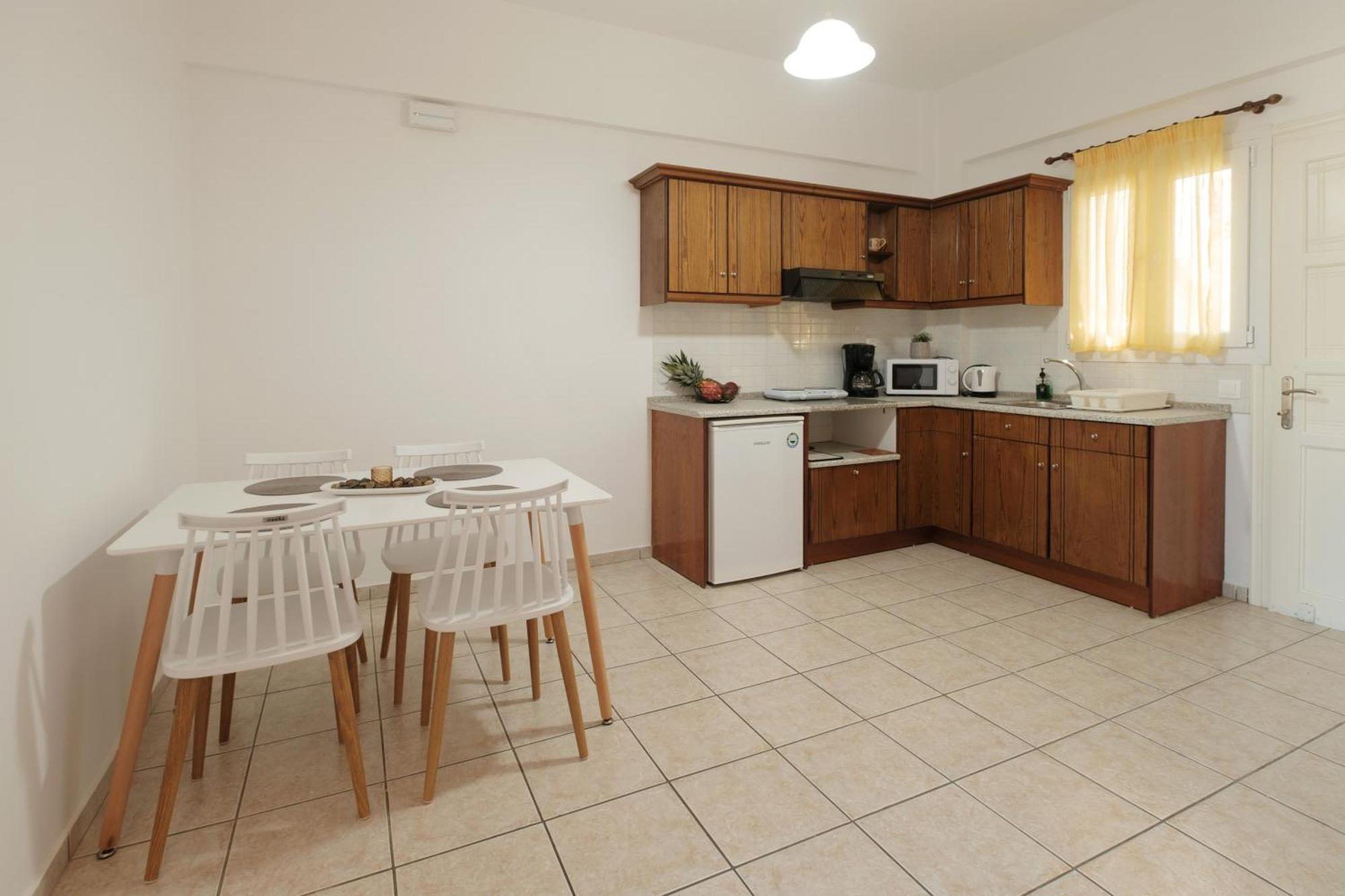 Tereza Apartments Acharavi  Exterior photo